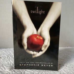 Twilight by Stephanie Meyer